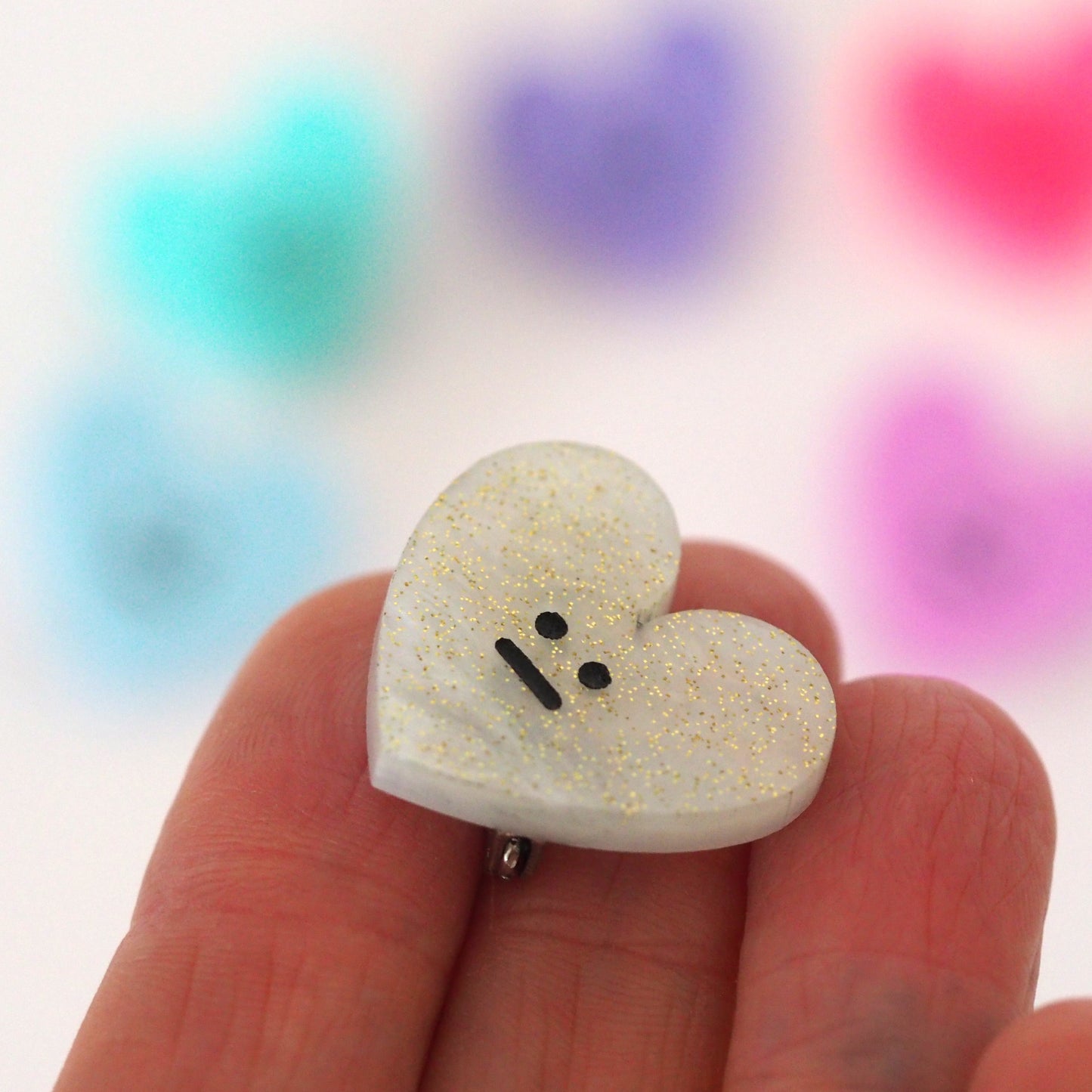 Dinky Heart Brooch