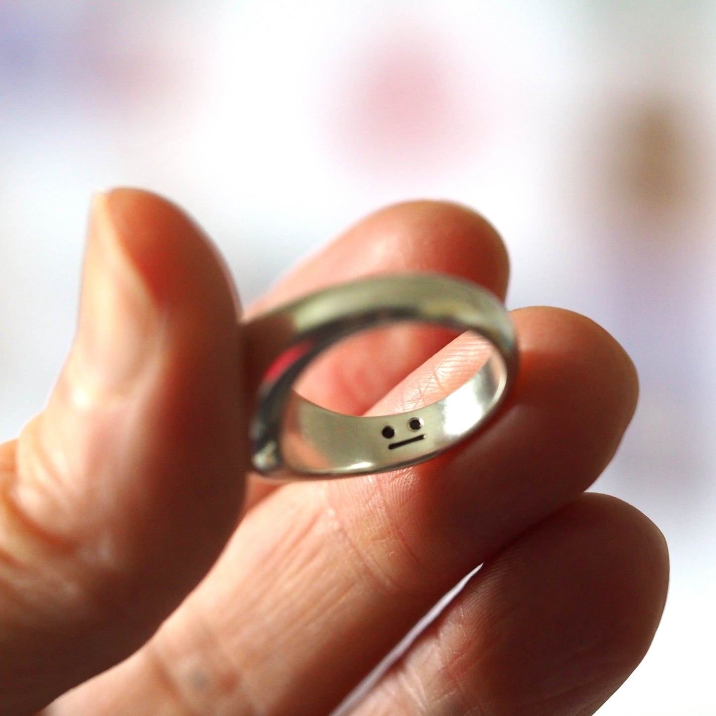 Pause Ring - Topaz