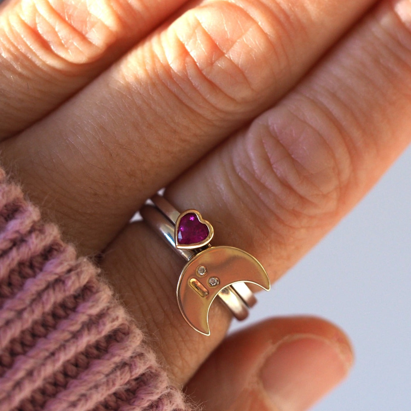 Heart Ring - Ruby, Sapphire or Emerald