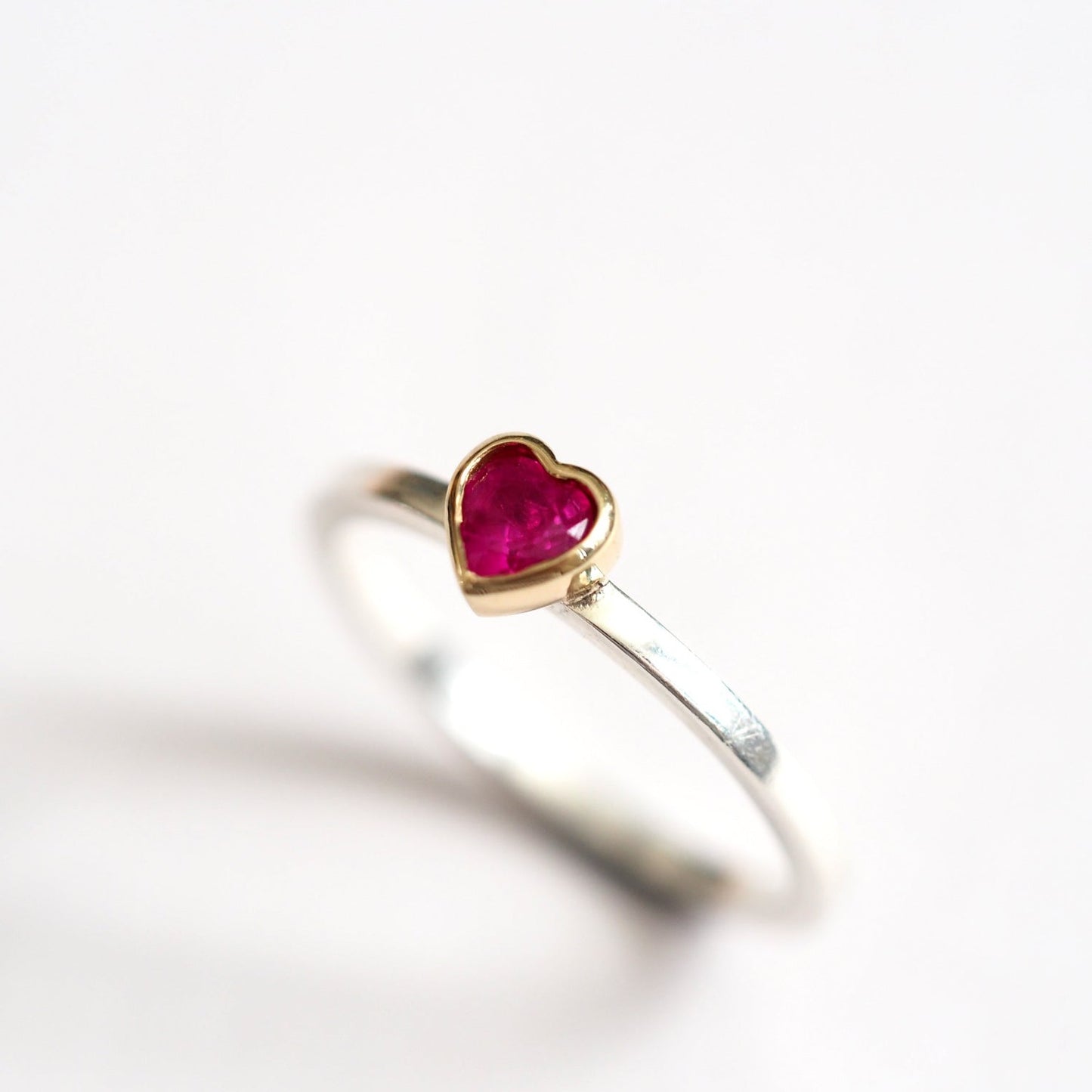 Heart Ring - Ruby, Sapphire or Emerald