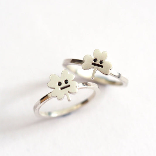Clover Rings