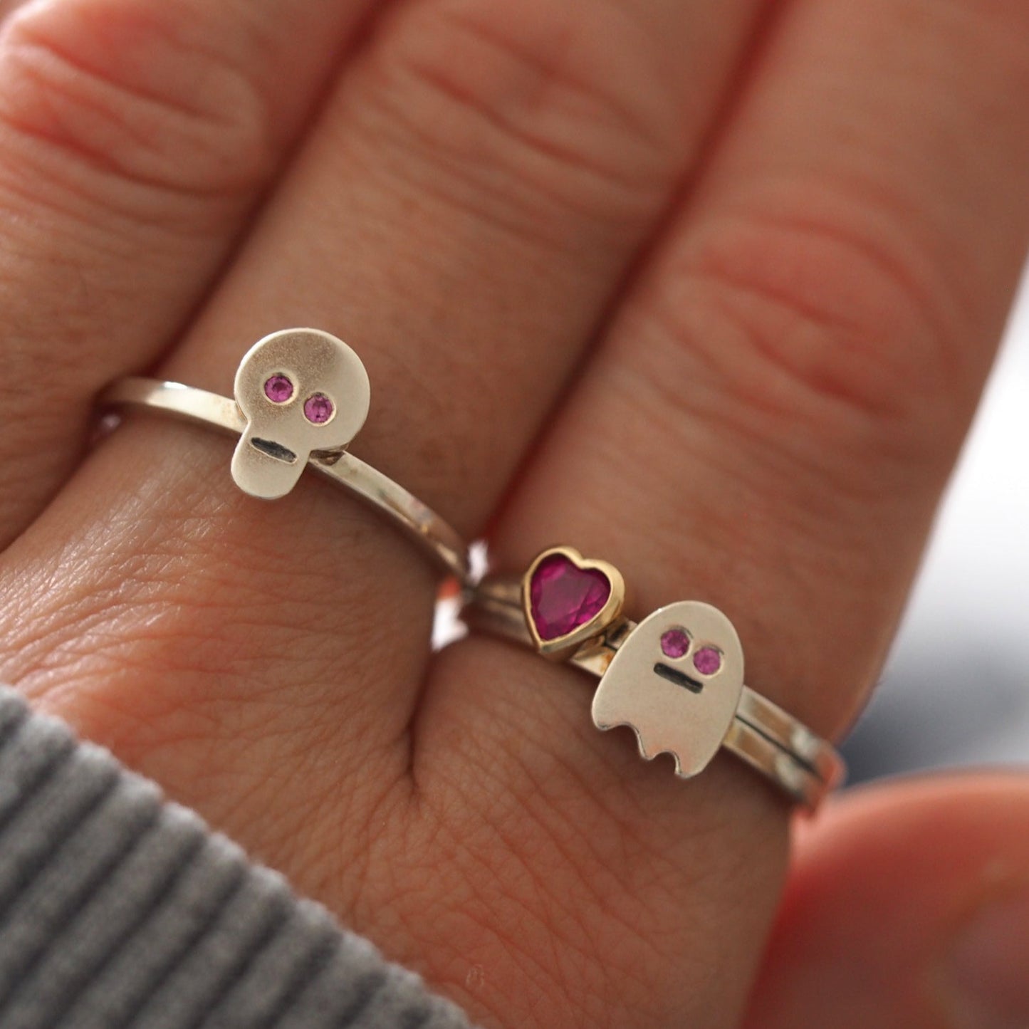 Skull Ring Dinky