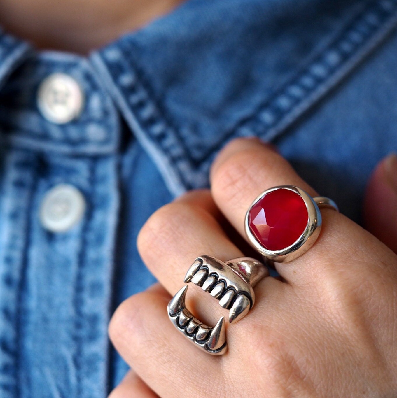 Fangs Ring Silver