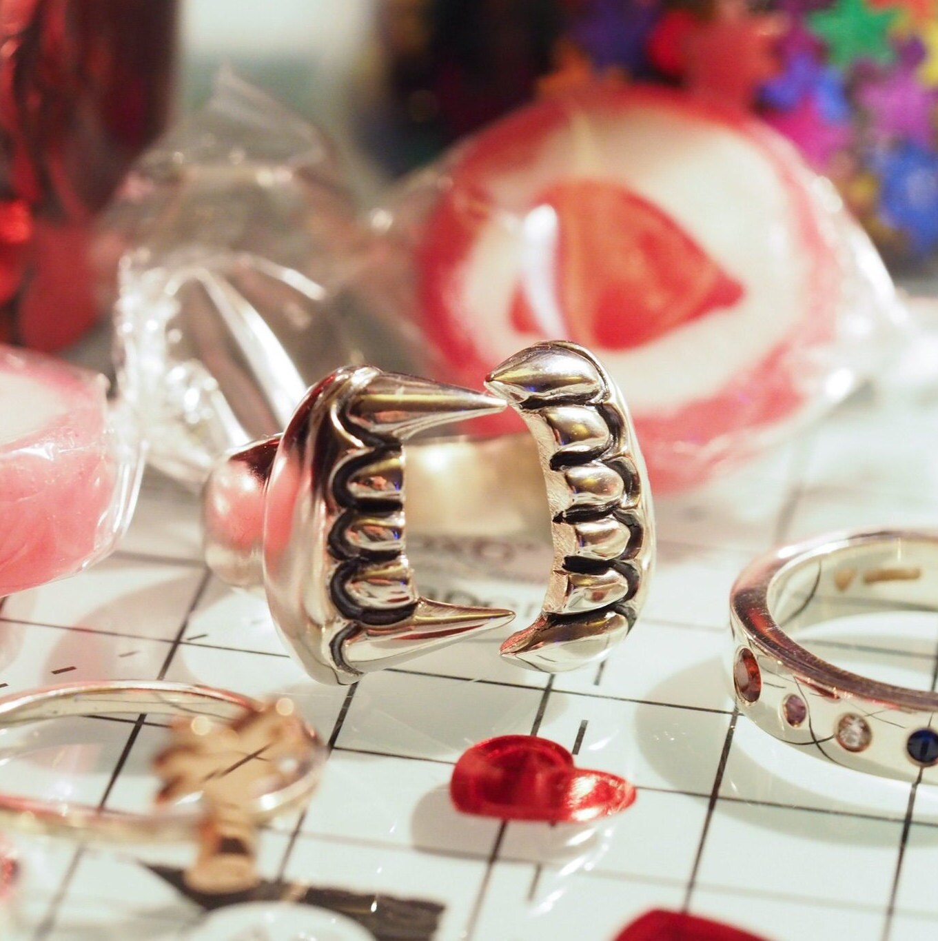 Fangs Ring Silver