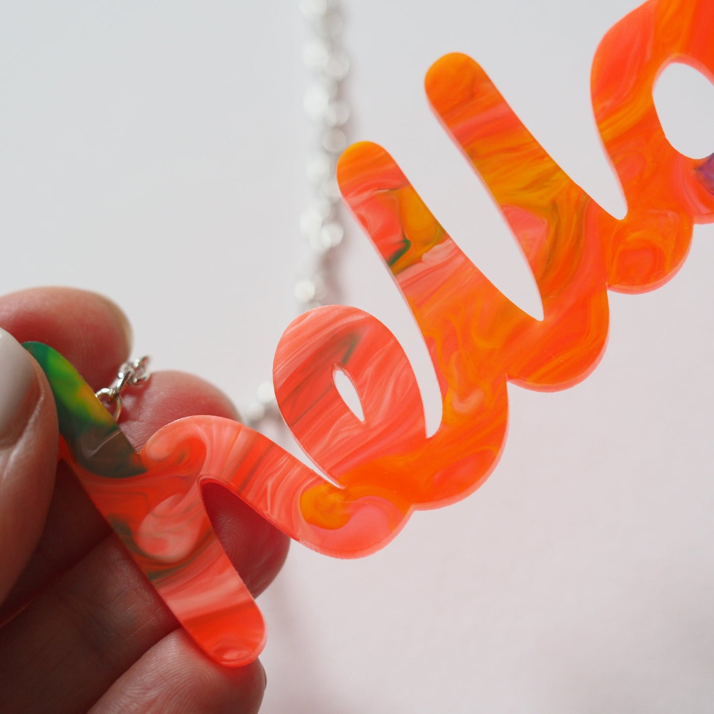 "hello" Necklace in Marble lushness