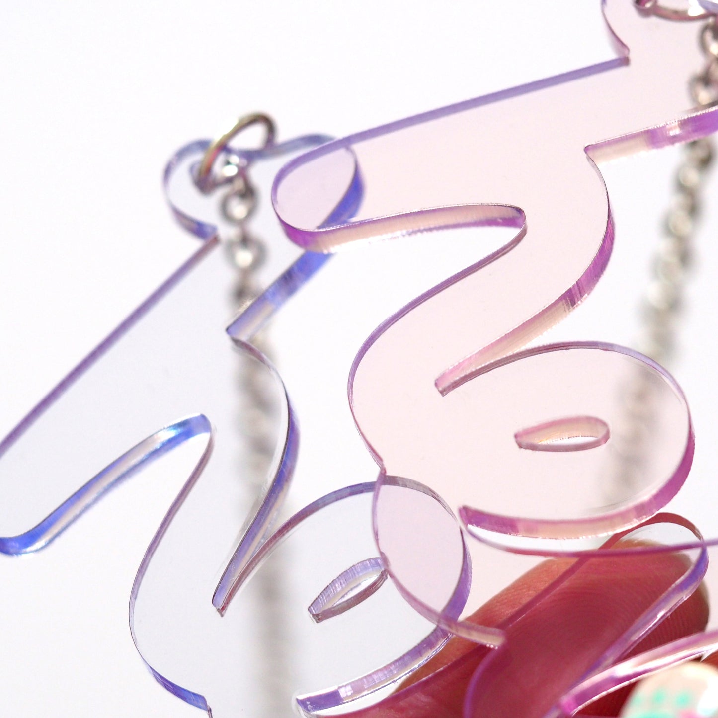 hello necklace goes CHUNKY