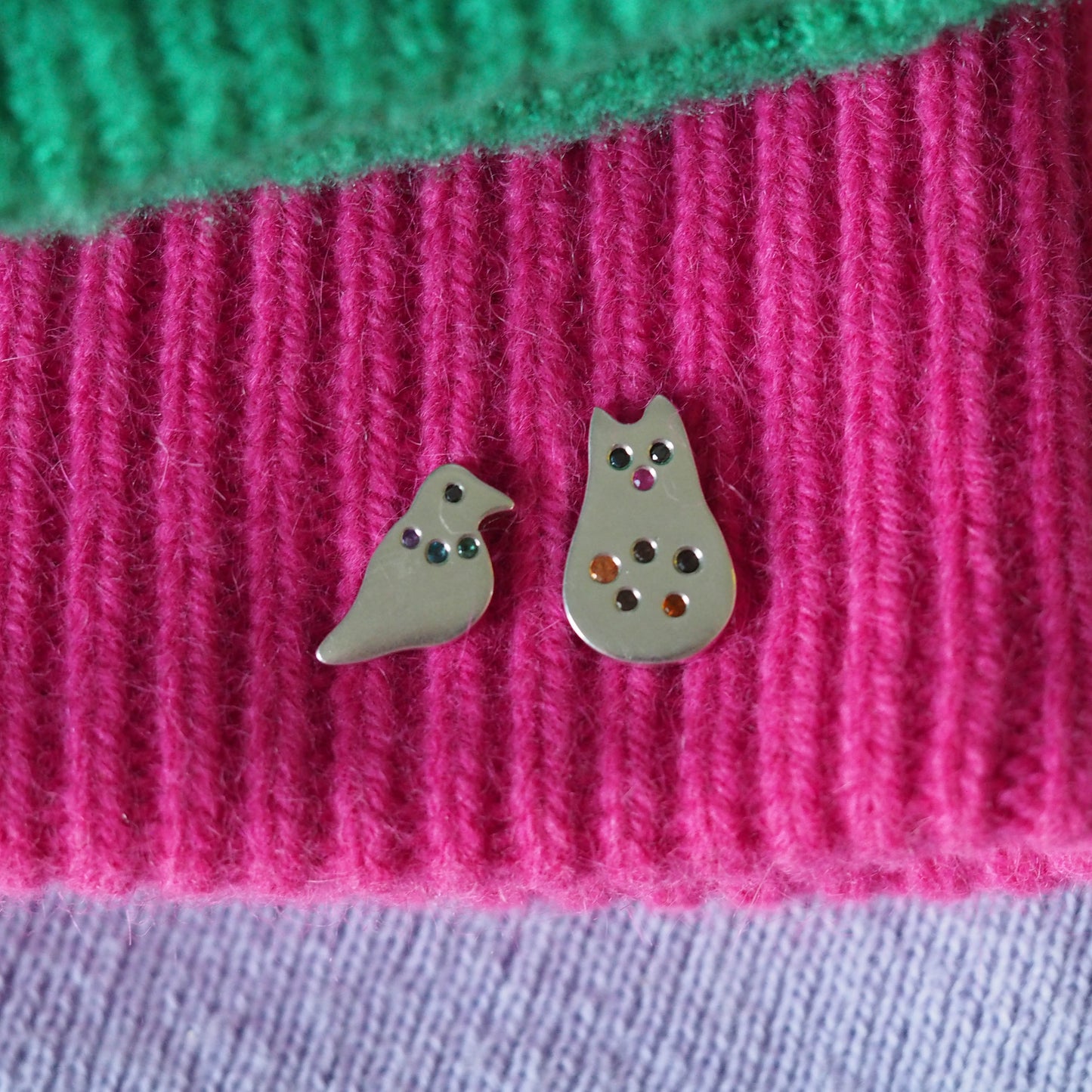 Wobble Cat Pin