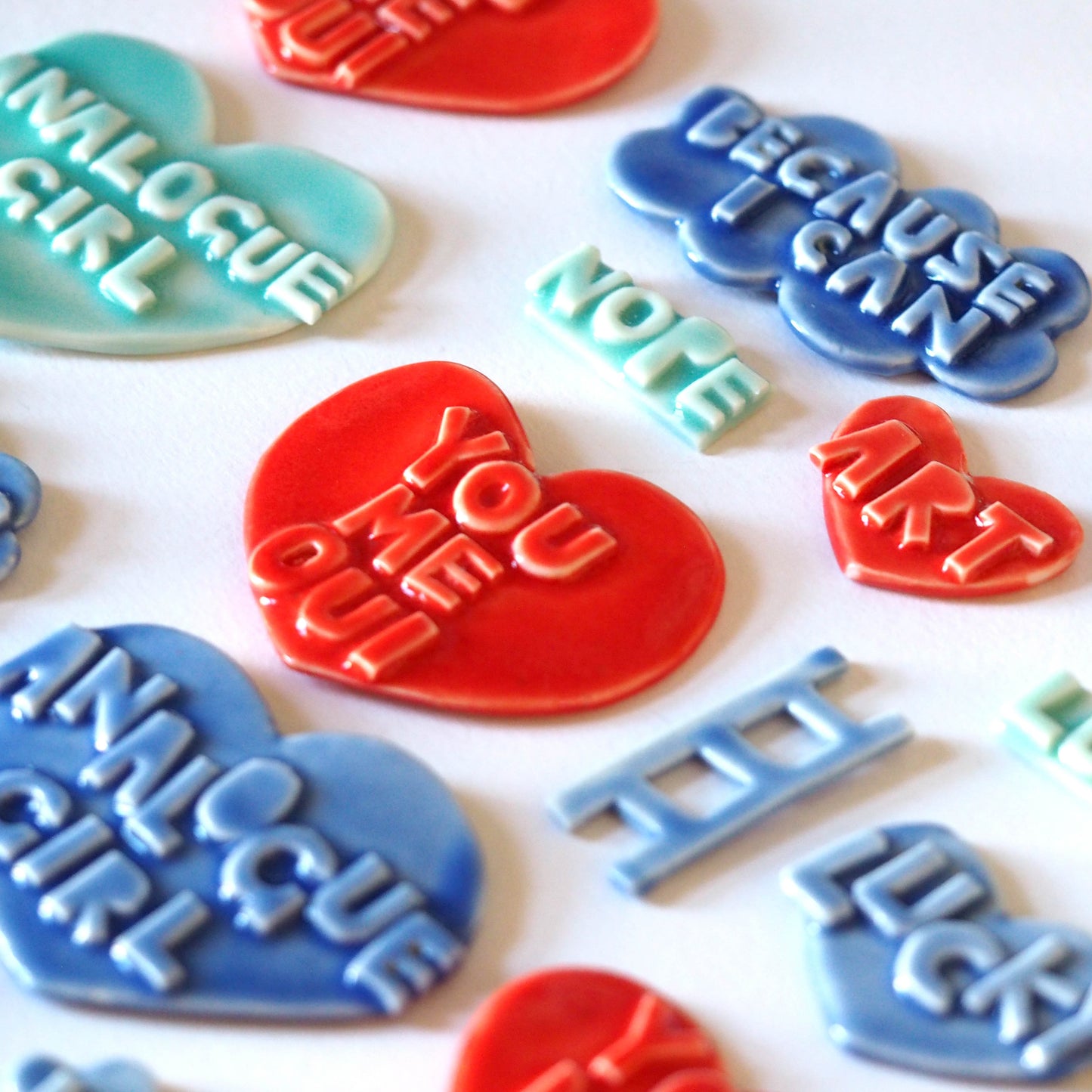 ART heart Porcelain Brooch