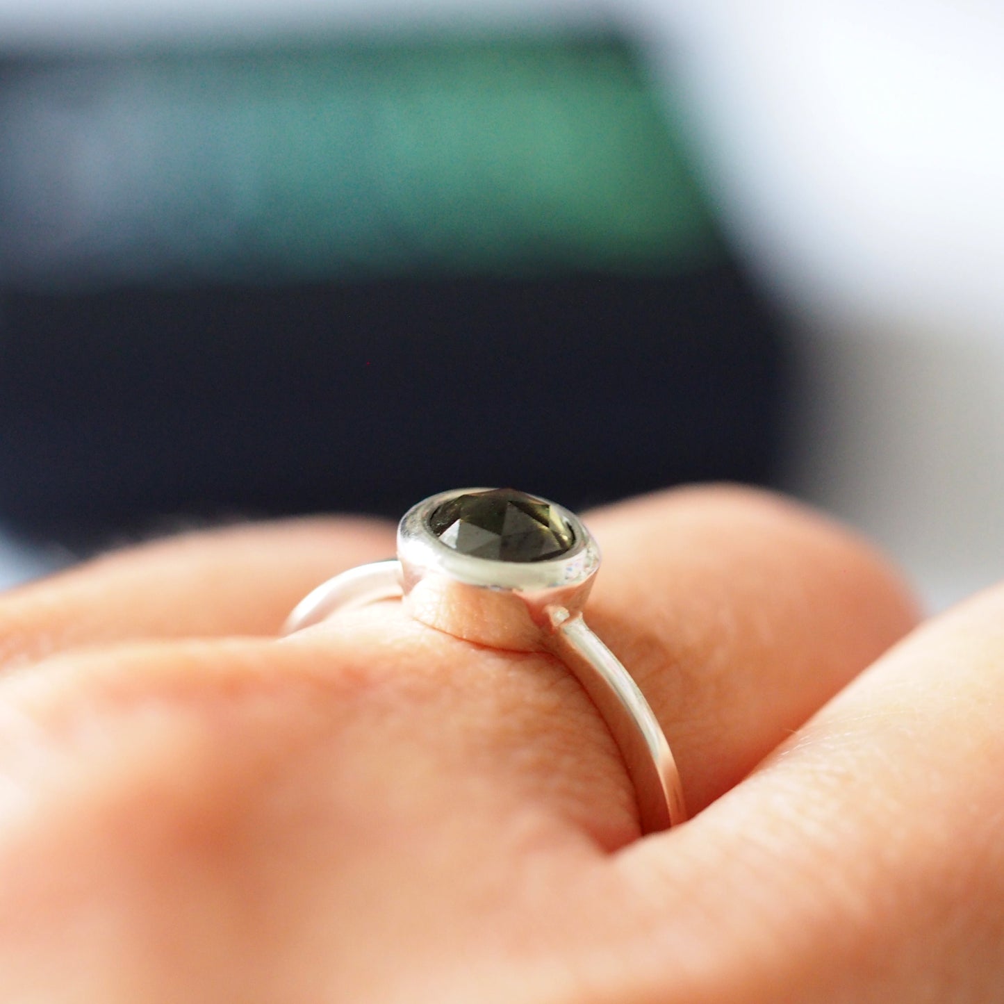 Simple Rose Cut Ring - Milky Grey Diamond