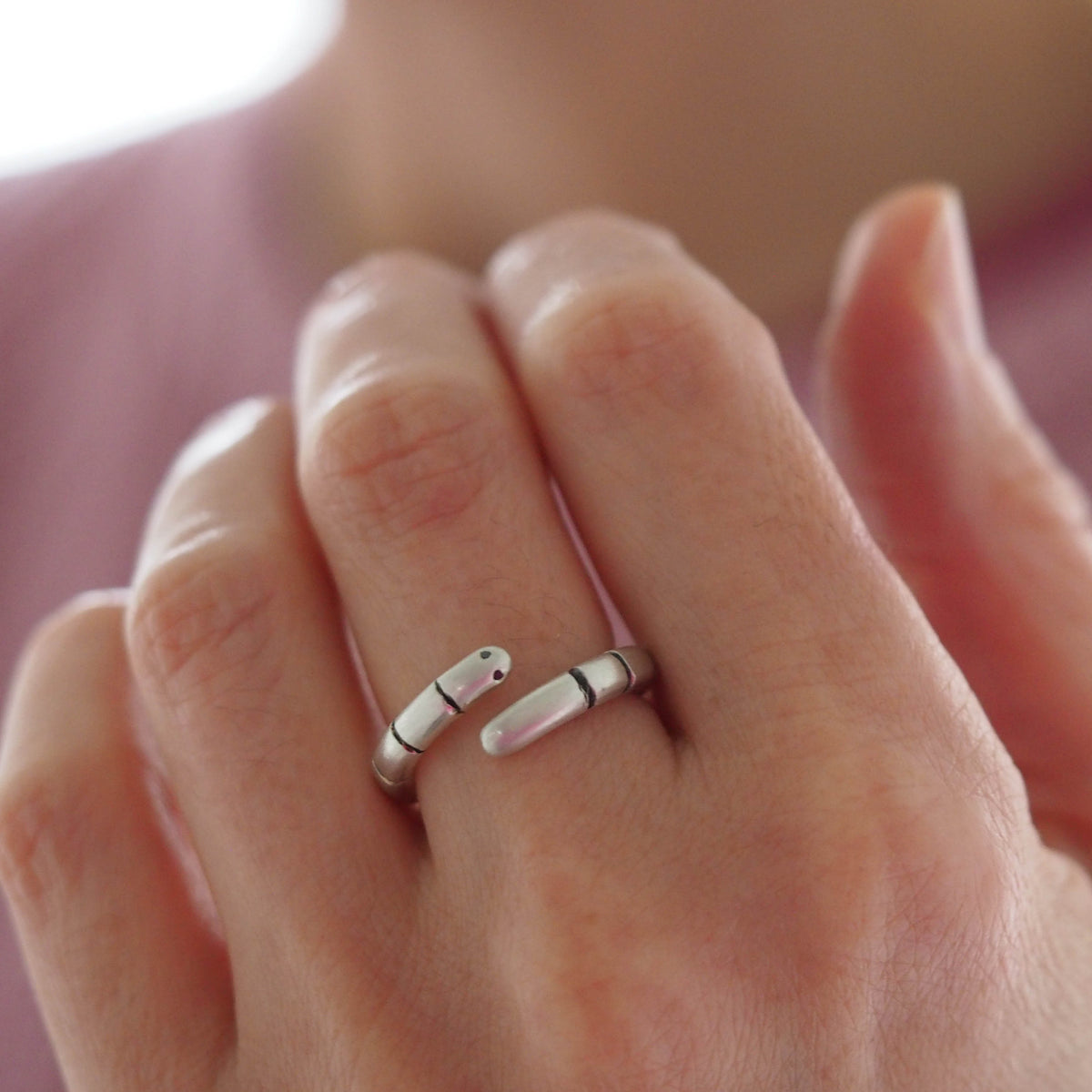 Wormy Ring