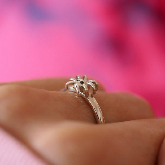 Tiny Spider Ring